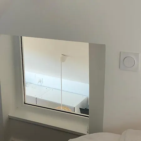 Du Petit Rocher Suzanne * Sainte-Suzanne (Mayenne)