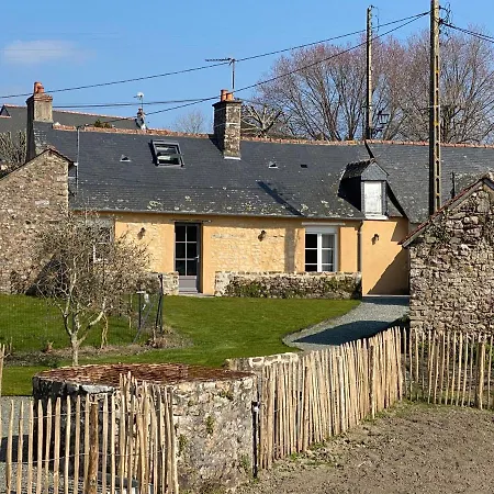 Du Petit Rocher Suzanne