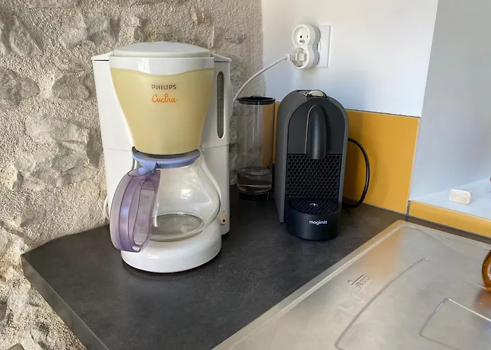 Du Petit Rocher Suzanne * Sainte-Suzanne (Mayenne)