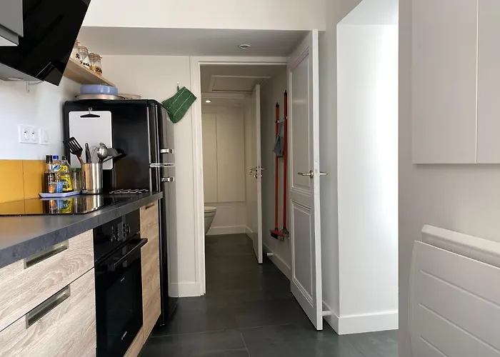 بيت للعطل Du Petit Rocher Suzanne Sainte-Suzanne (Mayenne)