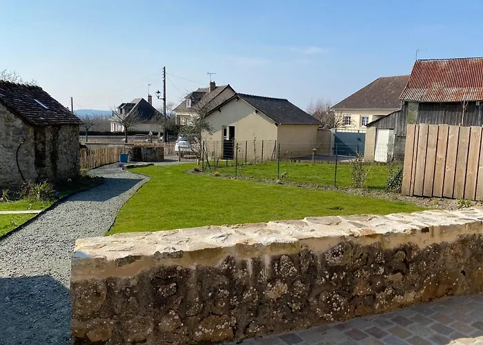 بيت للعطل Du Petit Rocher Suzanne Sainte-Suzanne (Mayenne)