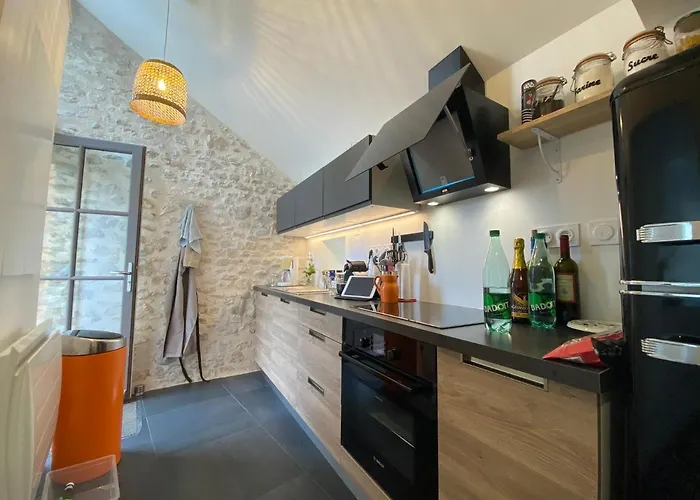 Du Petit Rocher Suzanne