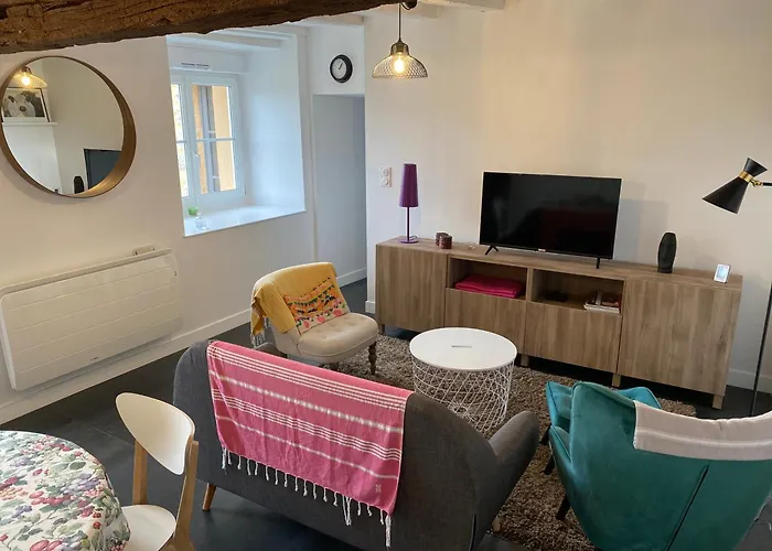 بيت للعطل Du Petit Rocher Suzanne Sainte-Suzanne (Mayenne)